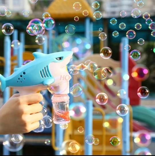 Bubble Blowing Machine Manual Toy Gun Water Tight With Liquid Mesh Red For Children Girls And Boys