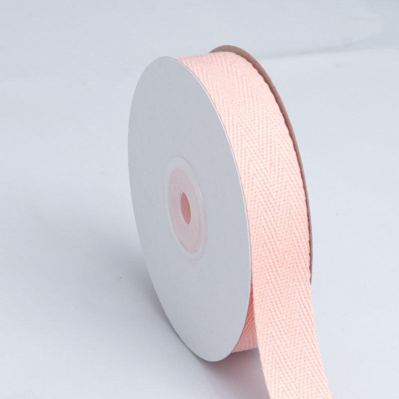 Романтичная и уютная елочка из хлопковой ленты своими рукамиАксессуары для костюмовТканая хлопковая лентаЛентаЦветная лентаЛента для воротникаГрубая одеждаШапкиАксессуары