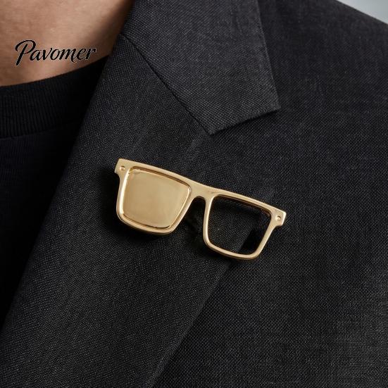 Glasses Holder Brooch Eyeglasses Pin, Zinc Alloy Square Frame Metal Pin Eyewear Hanger Clothes Decoration Accessories for Men Women Anti Slip