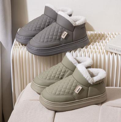 Новые зимние ботинки для женщин на зиму, с плюшем и толстой изоляцией для теплой домашней хлопковой обуви, водонепроницаемые и нескользящие однотонные хлопковые тапочки