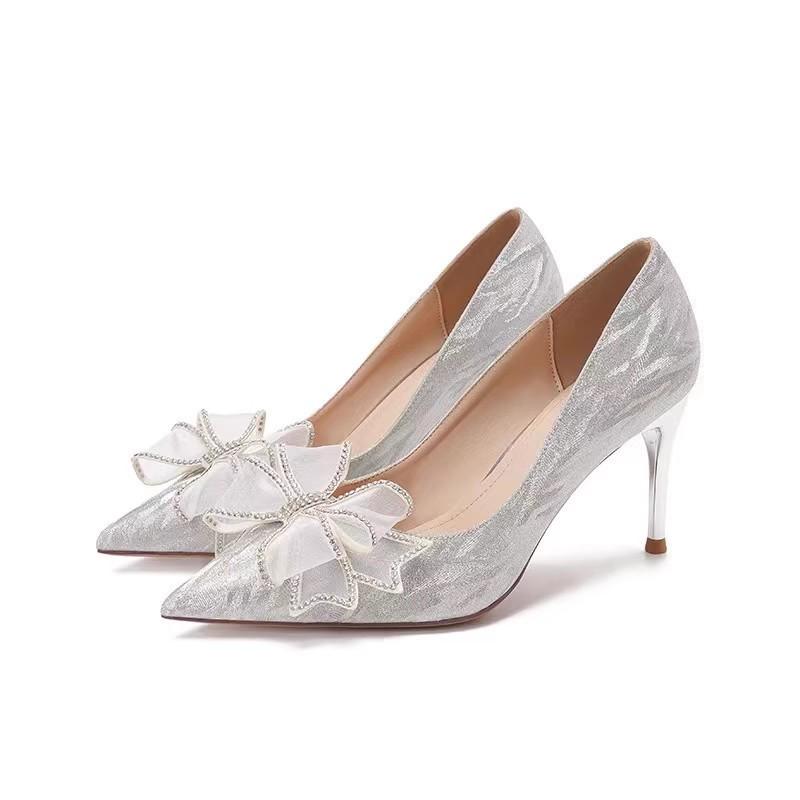 Французские туфли на высоком каблуке женские 2025 весна и осень новые свадебные туфли со стразами бант кристалл темперамент светские туфли на шпильке одинарные женские