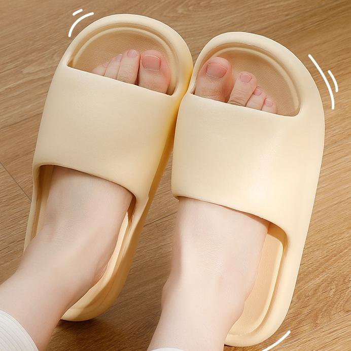 Легкие платформенные тапочки женские супермягкие нескользящие пляжные шлепанцы женские комфортные парные домашние тапочки обувь для душа