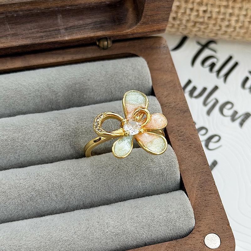 Милое эмалированное кольцо с наслоением, с капающим маслом, в виде цветка, темпераментное, открытое, женское, модное, нишевый дизайн, ощущение легкой роскоши