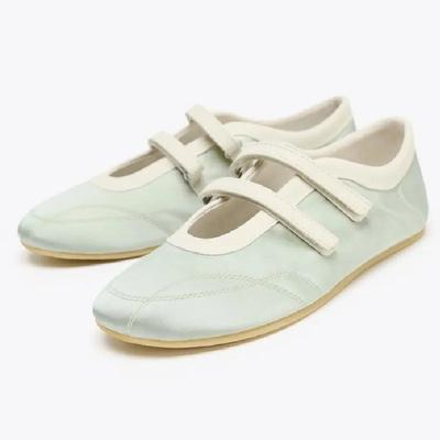 Модные Удобные Сатиновые Брендовые Балетки Женские Модные Дизайн с Двойным Ремешком Круглый Носок Туфли Мэри Джейн Легкие Уличные Плоские Кроссовки