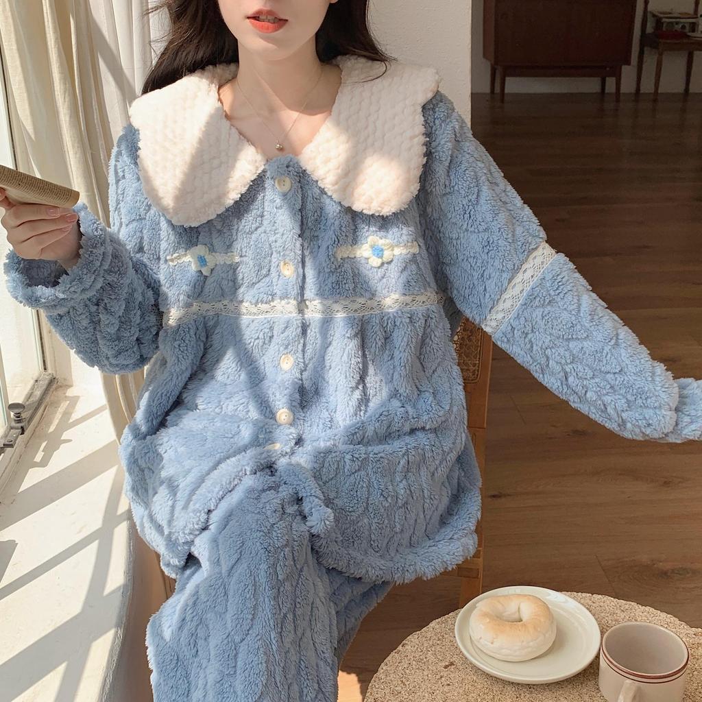 Женская пижама из кораллового флиса - плотный бархат, стиль принцессы, на осень и зиму