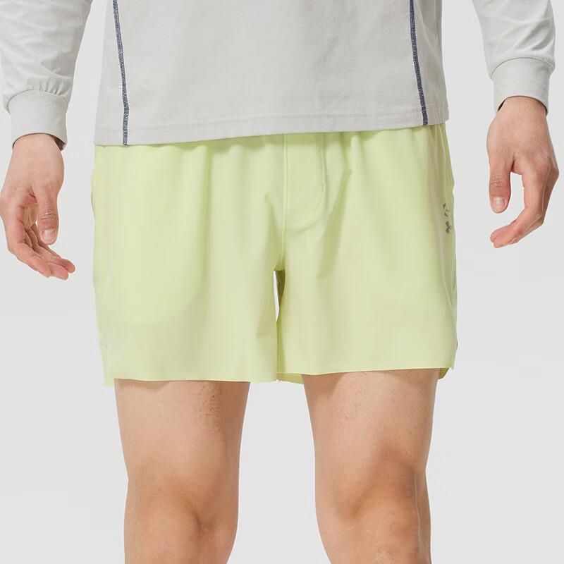 Under Armour Удобные дышащие тканые тренировочные шорты мужские шорты 6005915-391