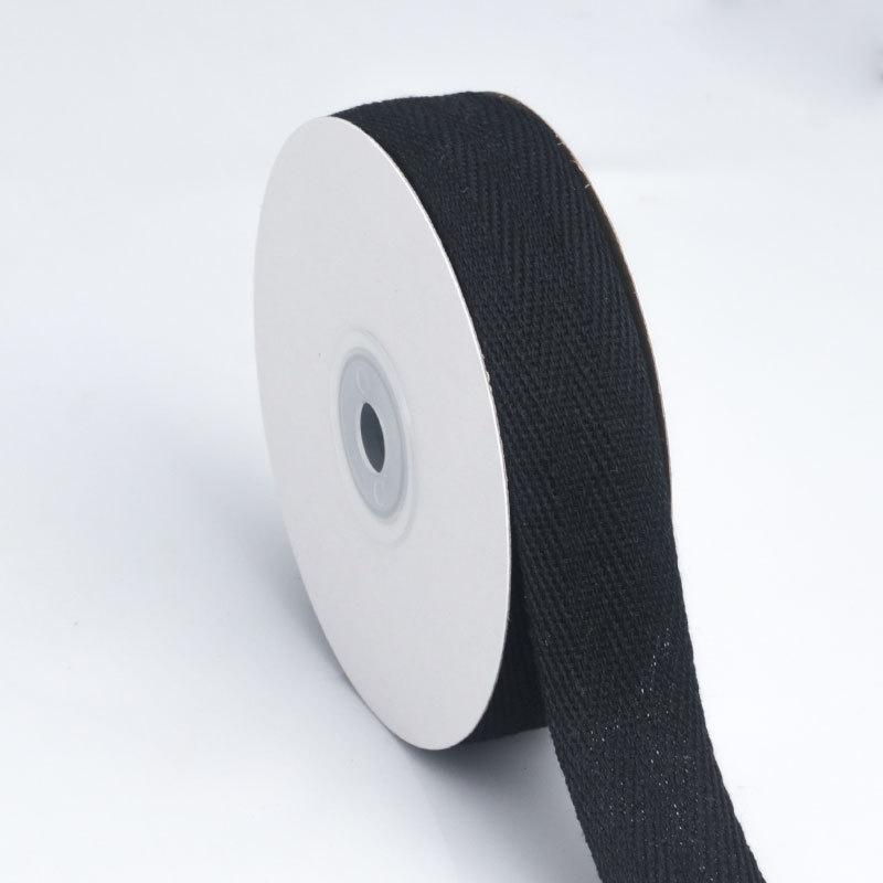 Романтичная и уютная елочка из хлопковой ленты своими рукамиАксессуары для костюмовТканая хлопковая лентаЛентаЦветная лентаЛента для воротникаГрубая одеждаШапкиАксессуары