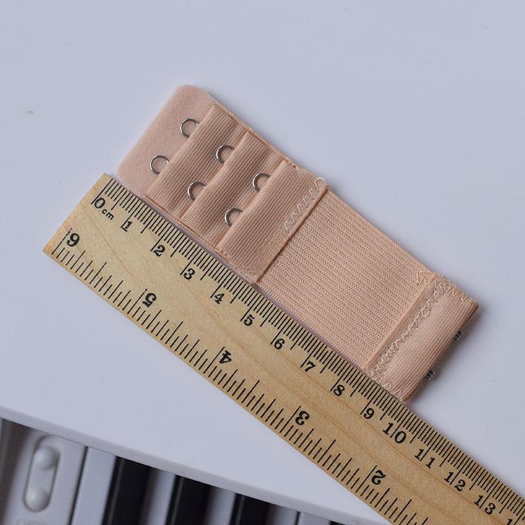 Удлинитель бюстгальтера с двумя крючками из нержавеющей стали, три ряда эластичной резинки.