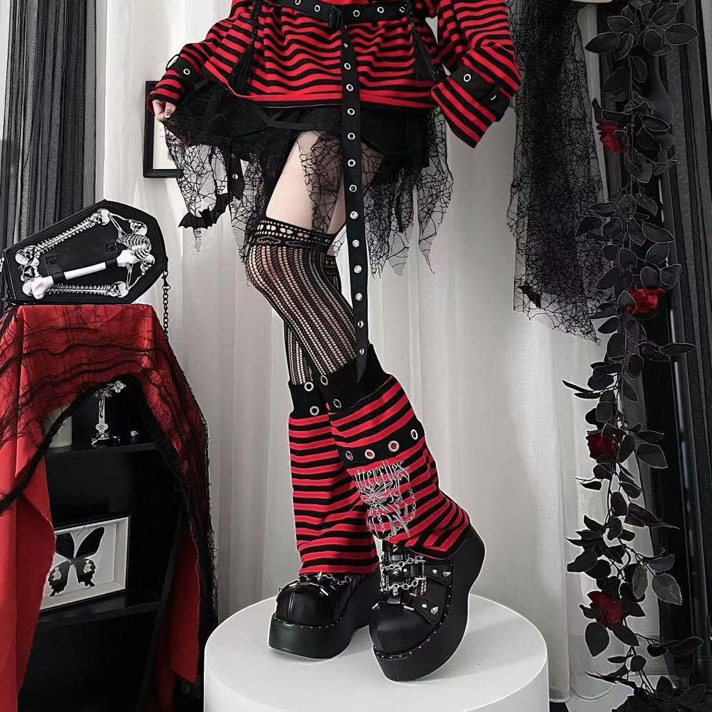 Вышитый черно-красный полосатый панк-топ с открытыми плечами - Длинный рукав