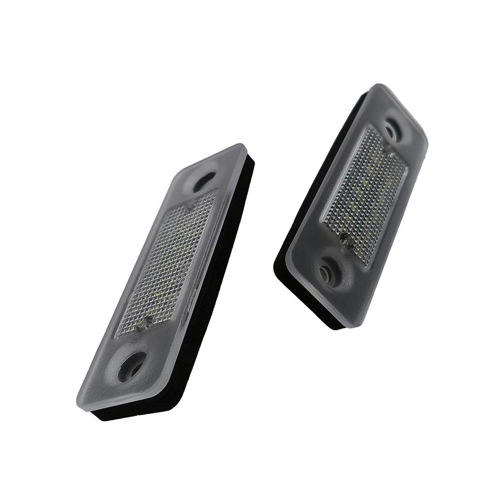 1 пара фонарей подсветки номерного знака для Volvo C30 2006-2013