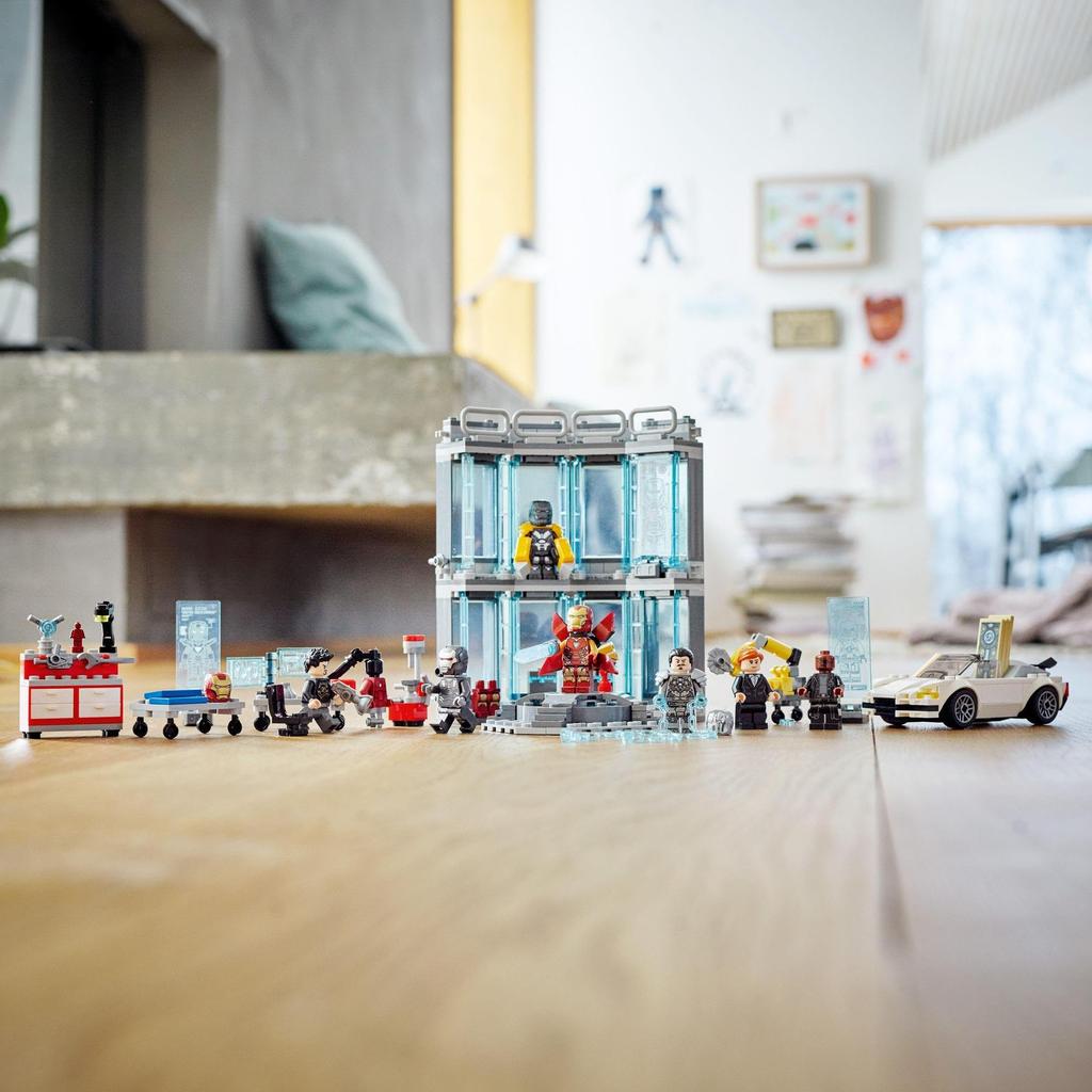 LEGO Super Heroes Marvel Арсенал Железного Человека 76216 Игрушечные блоки Подарок Герой Сэнтай Супергерой Американский комикс Мальчики от 7 лет и старше