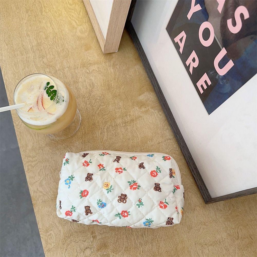 Cute Floral Print Storage Bag Large Capacity Portable Makeup Bag Multifunctional Stationery Organizer Toiletry Handbag for Girls