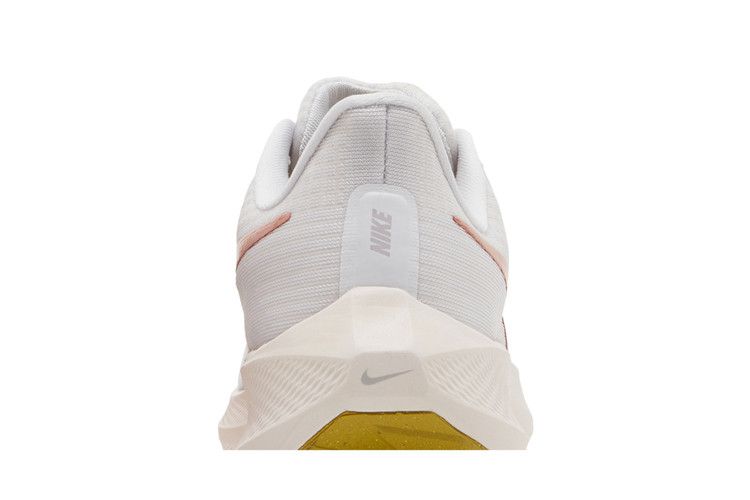 Nike Air Zoom Pegasus 39 Iris Whisper (Women's)
