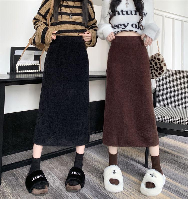 Женская эластичная юбка миди А-силуэта из плюша под норку для осени и зимы