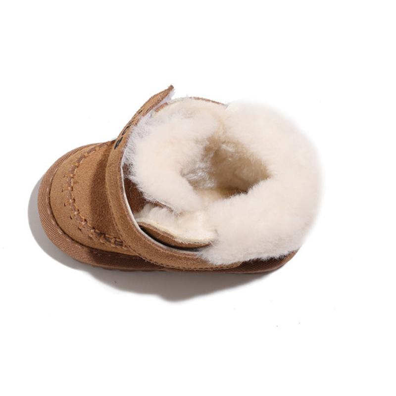 2024 Новые зимние детские зимние ботинки унисекс кожаные ботинки для мальчиков и девочек теплые хлопковые детские кроссовки с мягкой подошвой для малышей