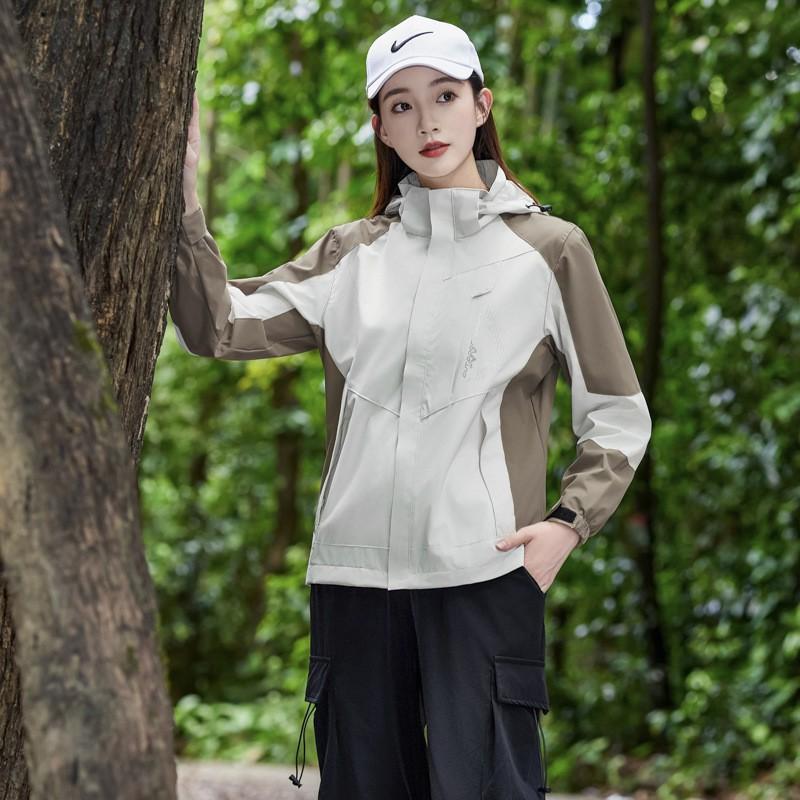 2026 Detachable Hooded Hiking Jacket Waterproof Windproof Outdoor Casual Top