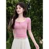 Женская облегающая розовая футболка с воротником- Henley от Lu Xiangnan