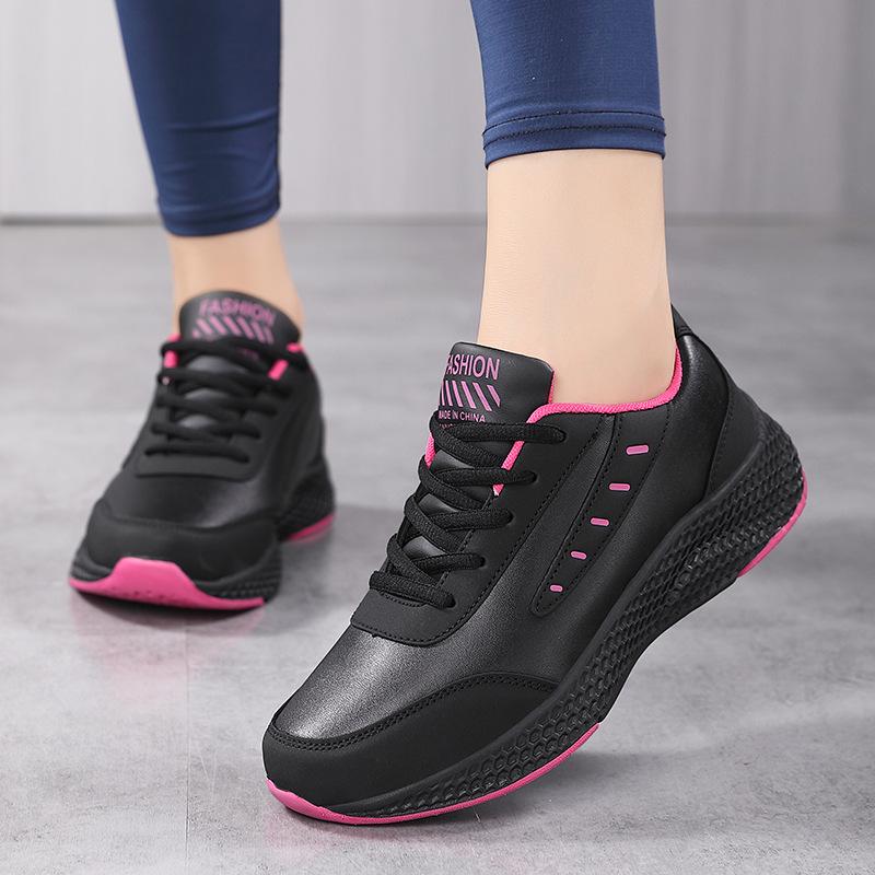 Fashion Spring Black Leather Sneakers Woman Casual Sneakers Lace Up Flats Lightweight Outdoor Anti-slip Sport Black Running Shoes Ladies