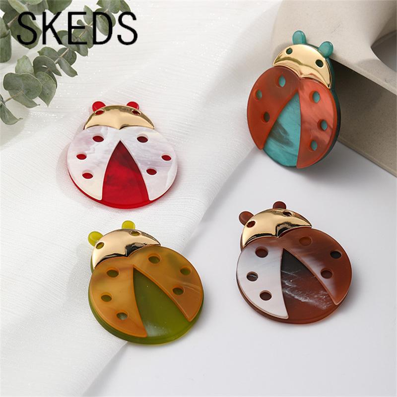 SKEDS Милая акриловая брошь-булавка в виде божьей коровки, мультяшная, для женщин, девушек, высокое качество, аксессуары для студенческой сумки, значки серии «Насекомые»