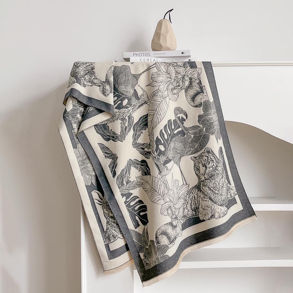 Luxury Leaf Print Scarf for Women Warmer Winter Imitation Cashmere Pashmina Scarves Shawls Female Thick Blanket Wraps Foul