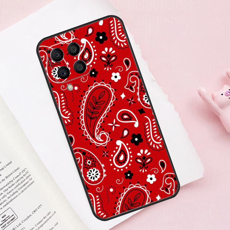 Красная бандана с узором пейсли Чехол для Samsung Galaxy M13 M53 M16 M36 M56 M06 M52 M32 M12 M54 M34 M14 M35 M55 M15 M11 M31
