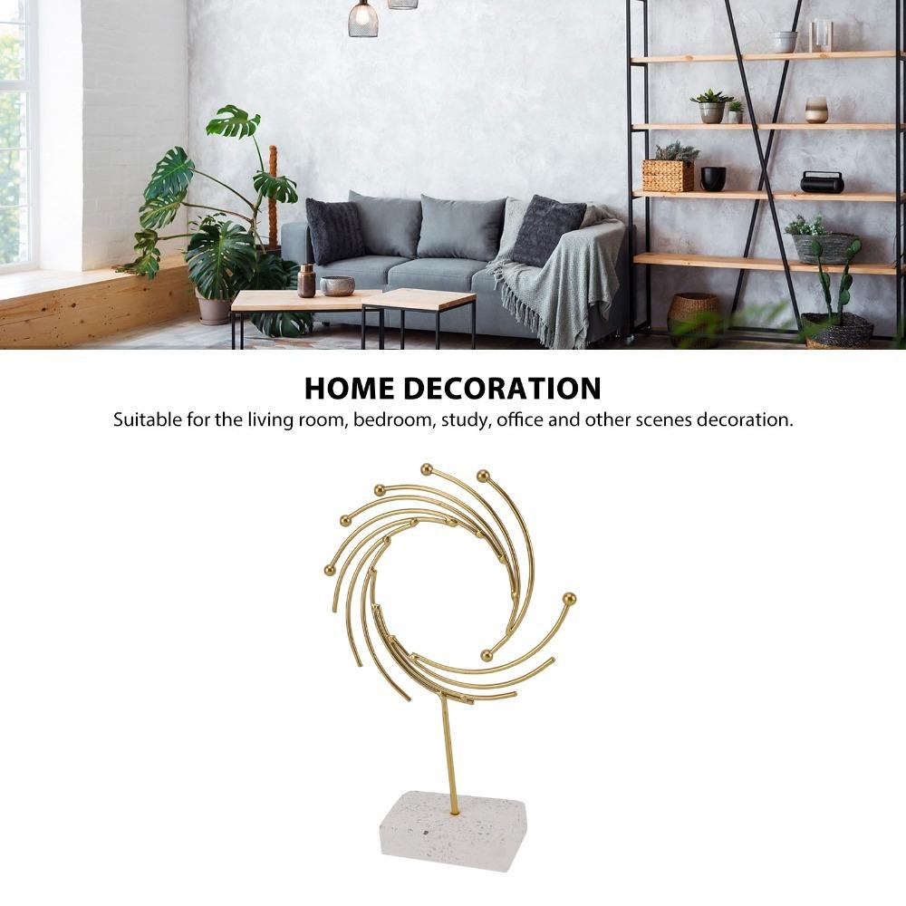 Iron Metal Tabletop Decorative Statue Indoor Display Metal Artwork Showroom Interior Decor