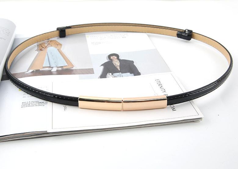 Fashionable Solid Color Gold Buckle Decoration Women Casual Slim Waist Belt For Fashion Dresses