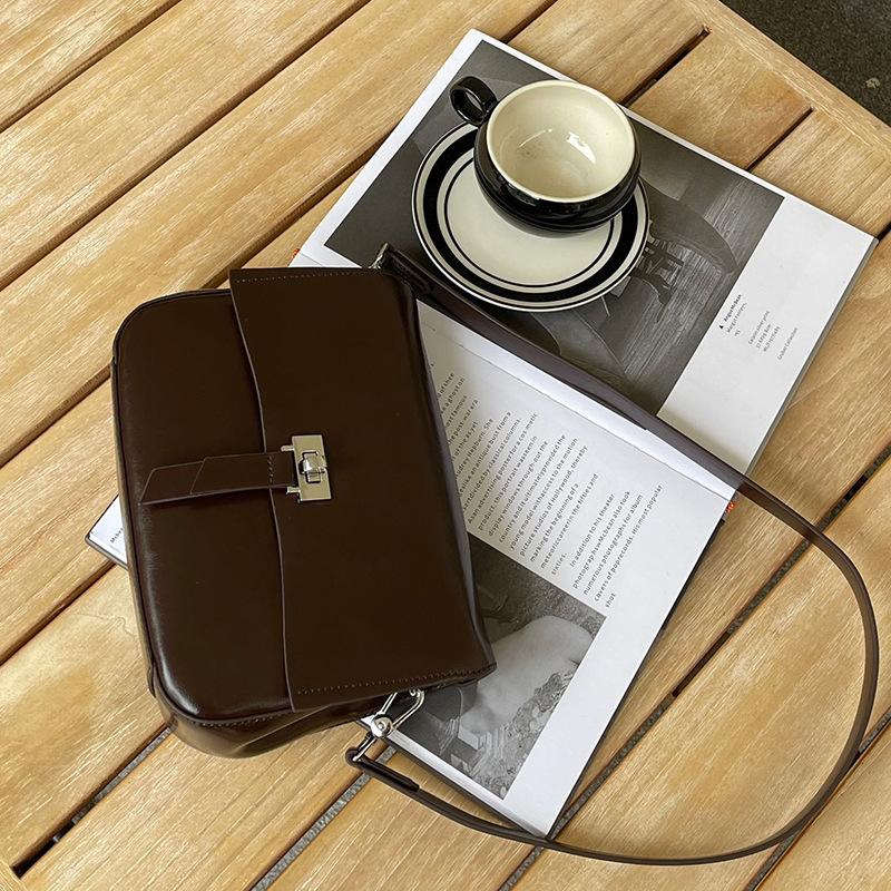 Saddle Bag Niche Luxury Women's Shoulder Crossbody Bag Small Square Bag Genuine Leather Women's Bag Underarm Bag
