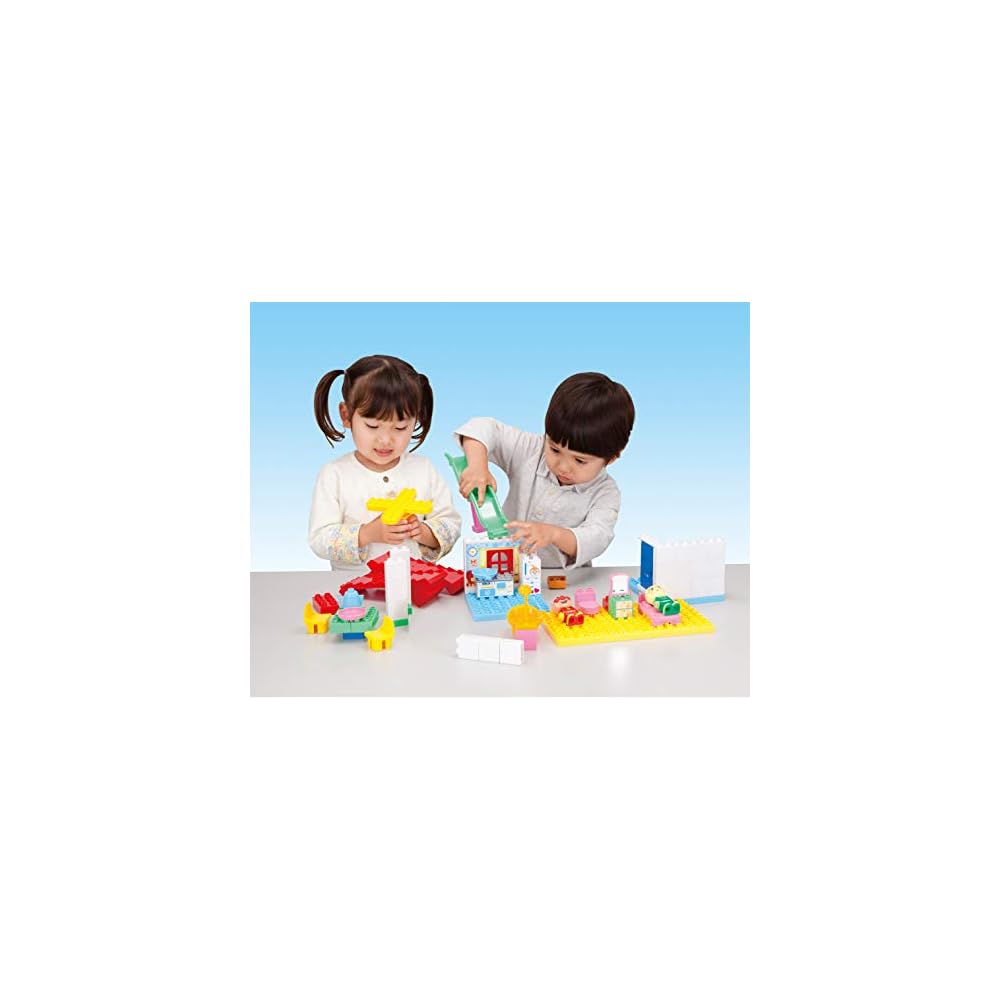 Игрушки-конструкторы Bandai BlockLabo Анпанман: Пекарня и горка, ведерко, для детей от 3 лет