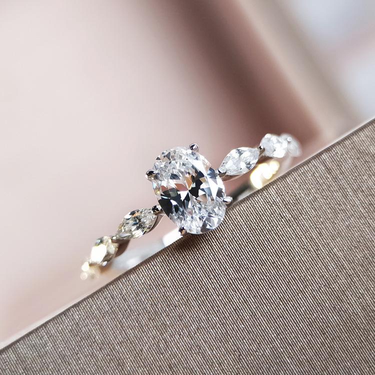 Серебряное кольцо S925 для женщин Натуральный муассанит Драгоценный камень Ювелирные изделия Кольца Форма яйца Свадебные Серебряные 925 Ювелирные изделия