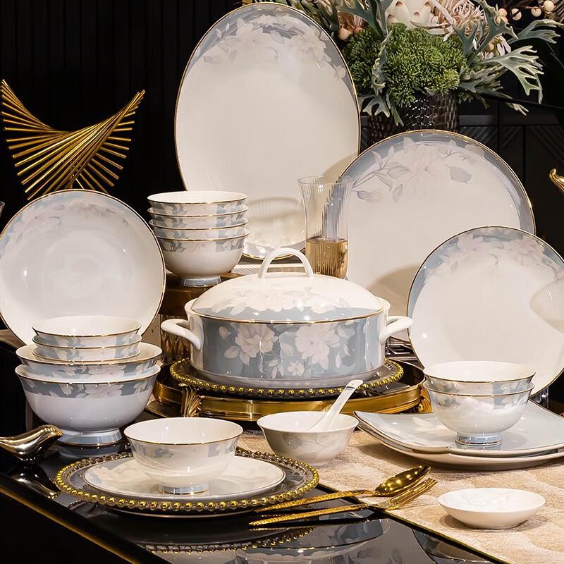 Керамическая неглубокая тарелка Jingdezhen Wuhe Qin Yun