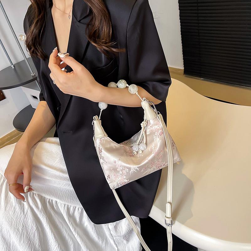 Guofeng Embroidery Fashion Design Portable Simple Shoulder Bag Female Tide 2025 Summer New New Chinese Dumpling Bag