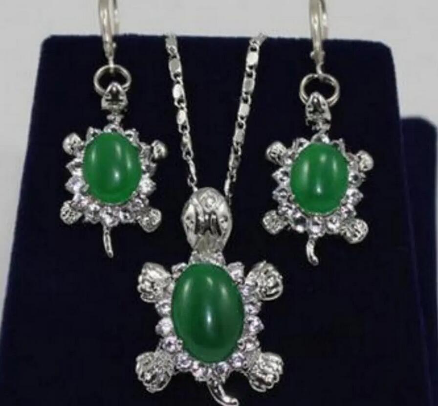 Hot Sale New Style Jewelry Green Stone Tortoise Earrings Pendant Set
