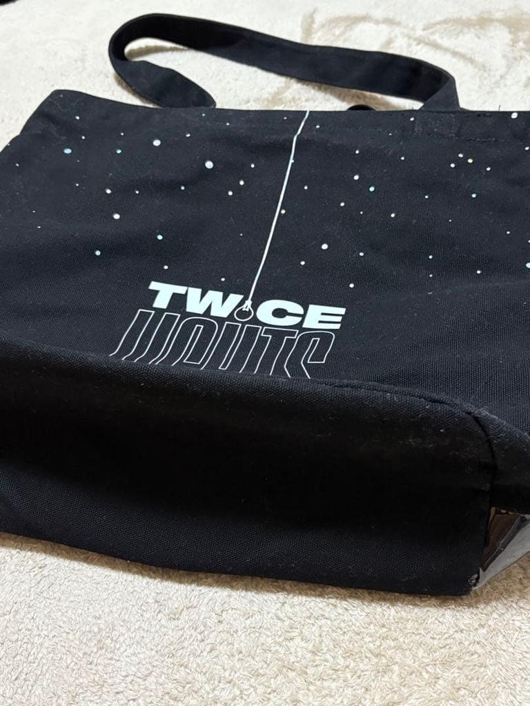 [USED] TWICE LIGHTS tote bag + Sana trading card