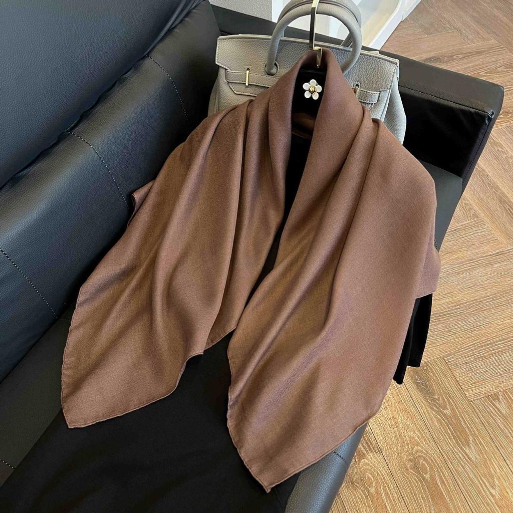 Retro 91 square scarf twill silk printing Korean version girls silk scarf summer and autumn imitation silk decorative gift scarf