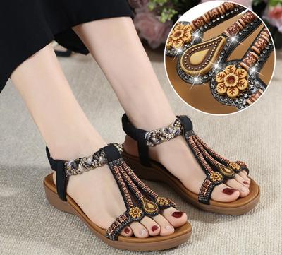 Большие размеры кисточки удобные туфли для женщин сандалии со стразами летний костюм на каблуках женский бежевый бахрома большие девочки мода черный плоский