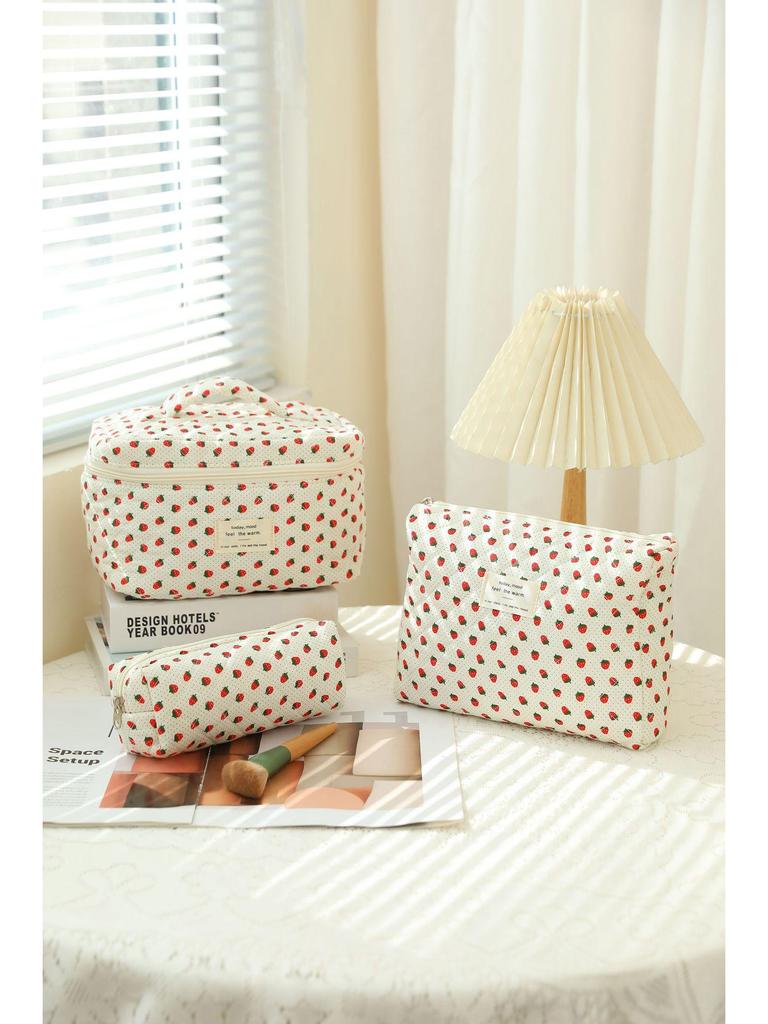 Косметичка из стеганого хлопка с цветочным принтом большой вместимости - Портативная и милая для путешествий или для студенток