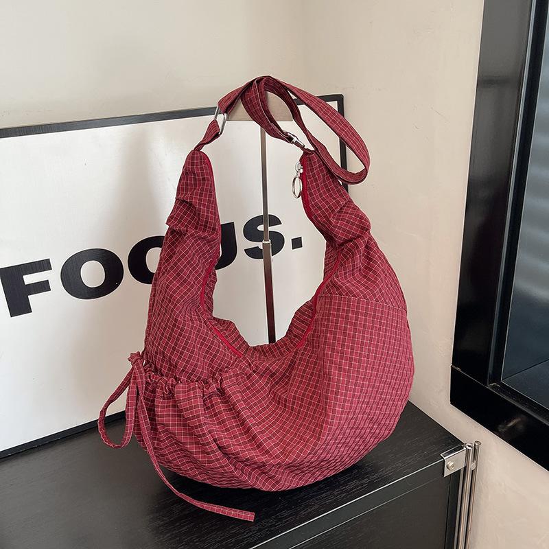 Корейская версия модной клетчатой сумки через плечо 2025 новая вместительная ретро сумка-мессенджер для поездок в нишевом зарубежном стиле сумка-пельмень