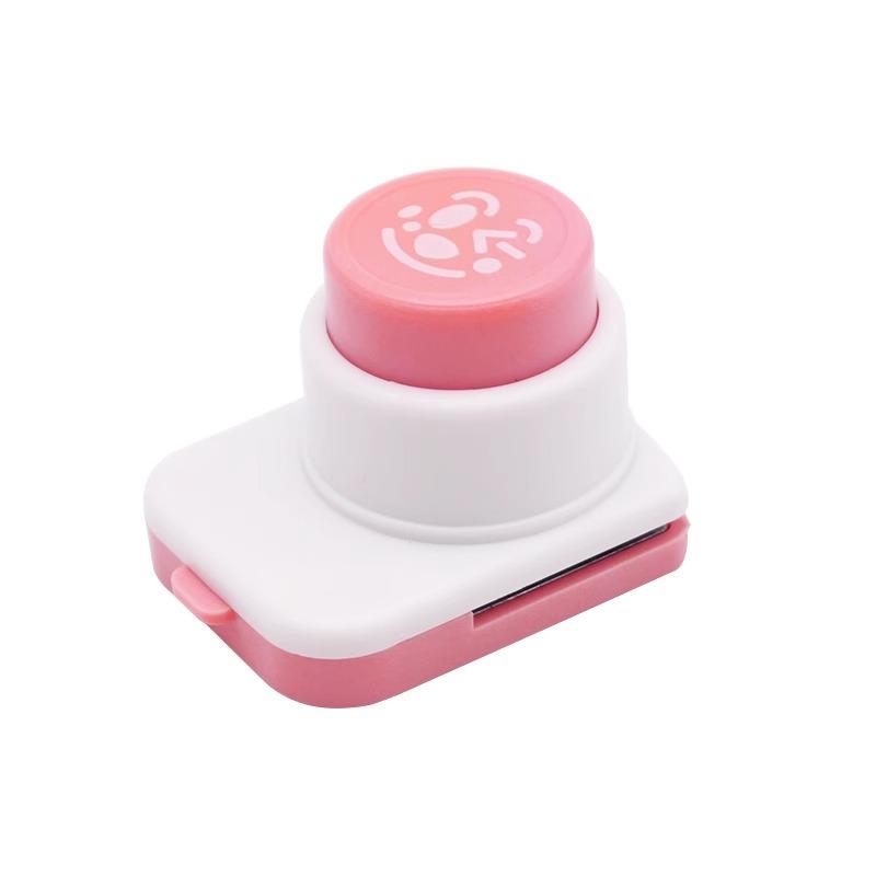 Seaweed Punching Knife Cartoon Face Rice Ball Mold DIY Sushi Stamp Manufacturer Lunch Box Decoration Tool