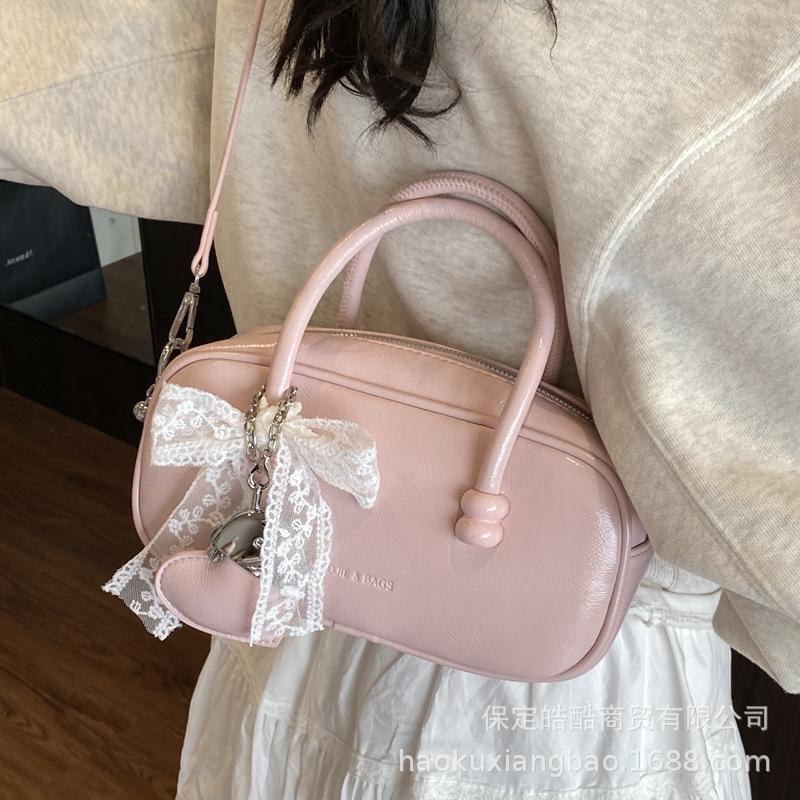 Сумка большой вместимости женская весна-лето ретро 2025 новая повседневная сумка-мессенджер универсальная портативная рабочая сумка-подушка для поездок