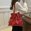 Летняя новая мягкая кожаная сумка-тоут, вместительная универсальная женская сумка, корейская мода, плиссированная сумка через плечо для студентов