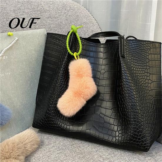 Plush Knot Bag Decor Twist Charm, Fuzzy Keychain Pendant, Small Decoration Hanging for Backpacks, Handbags, Purse, Car Keys Backpacks Keyring