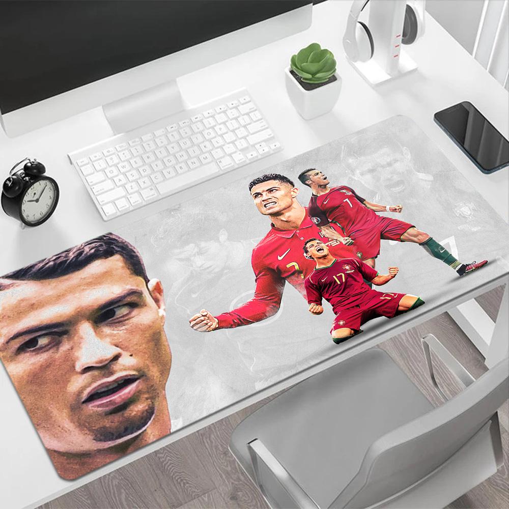 Dynamic Soccer Player Action Large Mouse Pad Gaming Laptop Mouse Pad HD Print Desk Pad Non-Slip Rubber Bottom Office Desk Accessory