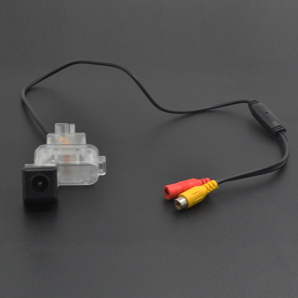 Водонепроницаемая камера заднего вида для автомобиля Mazda ATENZA устанавливается в отверстие подсветки номерного знака