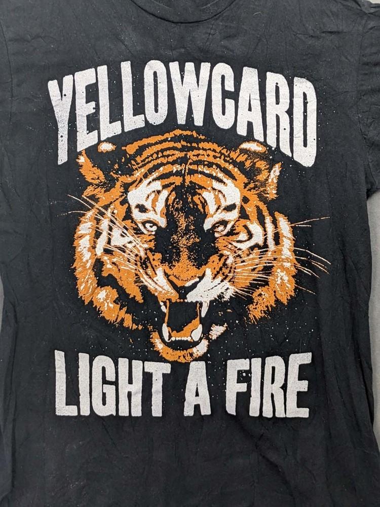 Yellowcard Light a Fire Gift For Fans S-5XL Unisex T-shirt BT1479 Unisex T-Shirt