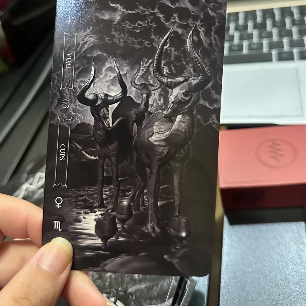 Goetia Card Reading In Darkness — колода из 78 карт для гадания и настольных игр, английское издание, стандартный размер, возраст 14+