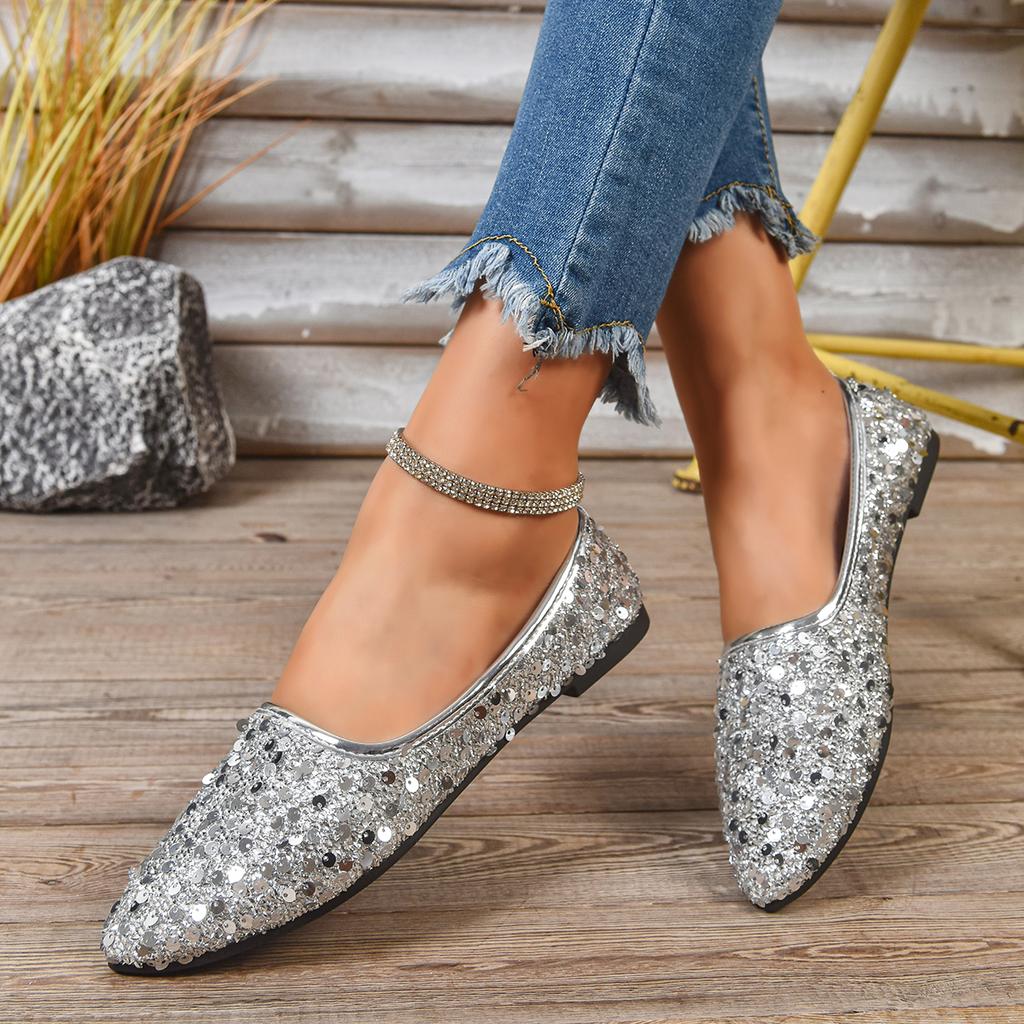 Fashion Women Flats Shallow Large Size Flat Sneakers Women Glitter Crystal Studs Ballet Shoes for Women Pointed Toe Slip On Loafers
