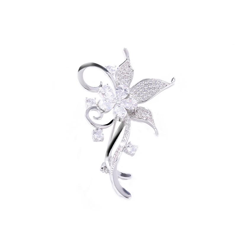 Korean Zircon Flower Brooch: Elegant Copper Inlaid Pin for Coats and Suits