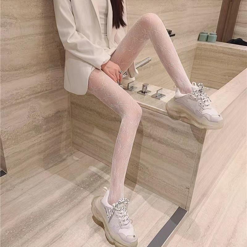 Полые кружевные сетчатые чулки с трусиками-боди Лолита Ретро Цветочная лоза Белые Черные чулки для женщин