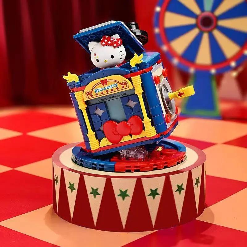 Keeppley Sanrio Почакко Волшебный Цирк Строительные Блоки Куроми Хелло Китти Аниме Персонаж Сцена Креативное Украшение Детские Игрушки Подарок